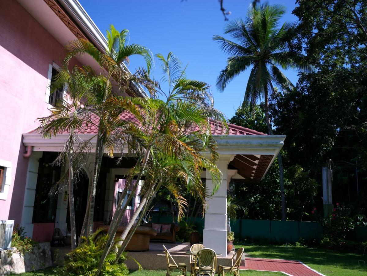 Las Flores Beachside Hotel Catmon Exterior foto