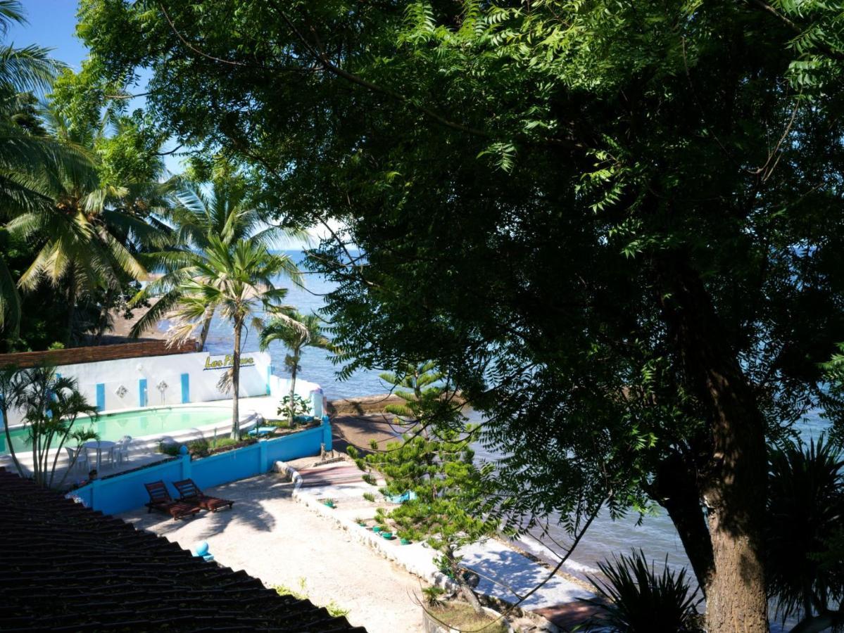 Las Flores Beachside Hotel Catmon Exterior foto