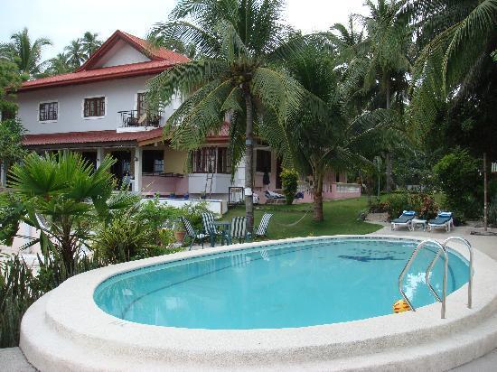 Las Flores Beachside Hotel Catmon Exterior foto